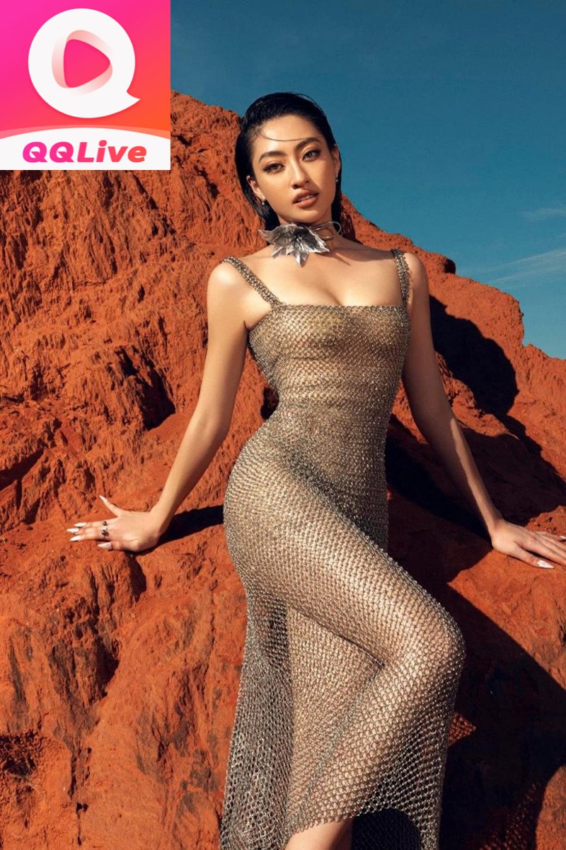 QQlive “Choáng” Với Gu Thời Trang Ngày Càng Hở Bạo Của Lương Thùy Linh 4 Lương Thùy Linh trên QQlive