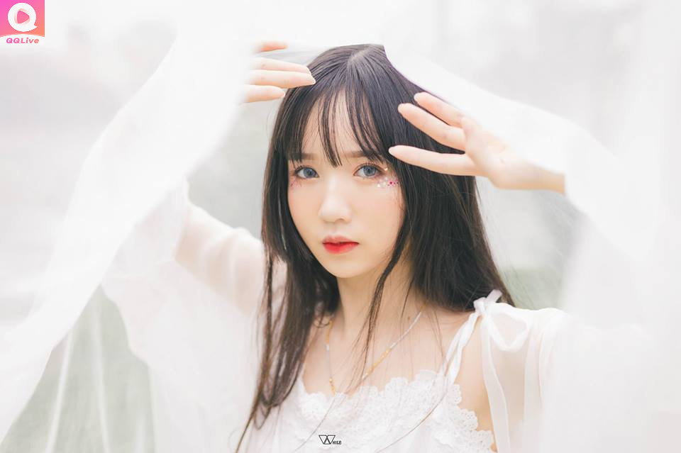QQLive Dậy Sóng Với Hà Thảo Linh 18+ Sexy Nhất Free Fire 2025 2 Hà Thảo Linh trên QQLive